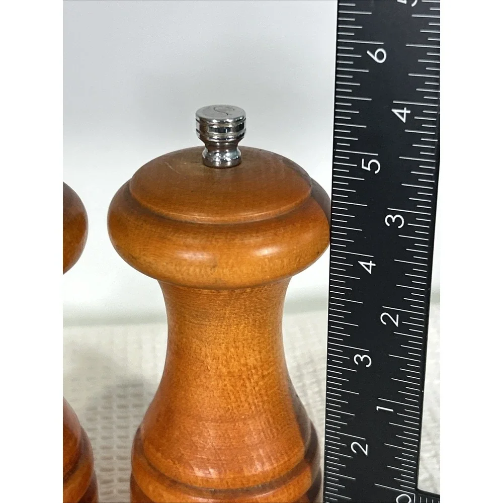 Vintage Wood Salt and Pepper Mills Grinders Olde Thompson Wooden Turned